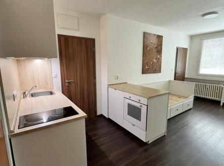 Pronájem bytu, 2+kk, 42 m²
