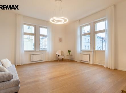 Pronájem bytu, 2+kk, 67 m²