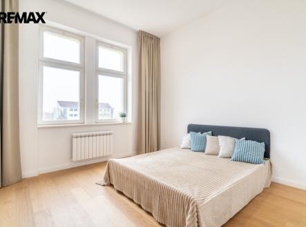 Pronájem bytu, 2+kk, 67 m²