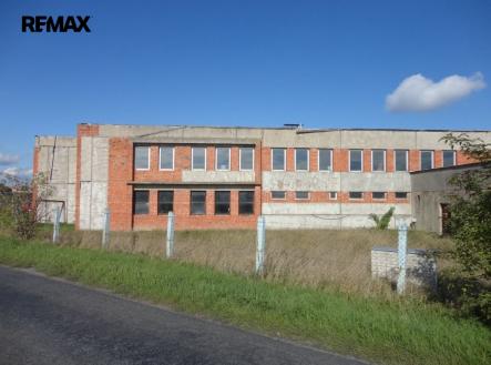 Prodej obchodní prostory, 1 600 m²
