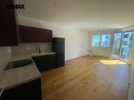 Pronájem bytu, 2+kk, 77 m²