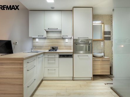 Prodej bytu, 1+kk, 27 m²