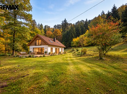 Prodej pozemku pro bydlení, 4 931 m²