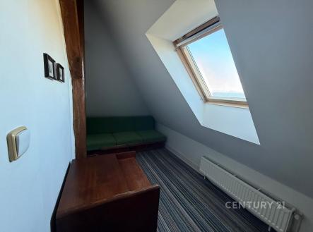 Pronájem bytu, 4+1, 86 m²