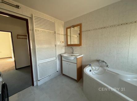 Pronájem bytu, 4+1, 86 m²