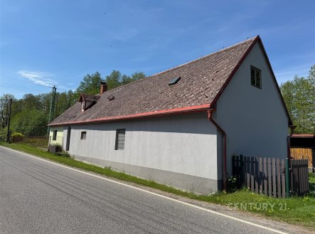 Prodej domu 2+1, pergola, dřevník, garáž, dílna, Kunratice
