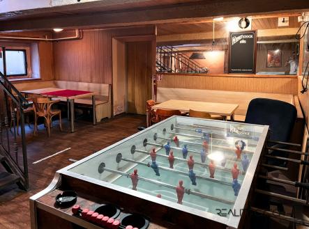 Pronájem bytu, atypický, 86 m²