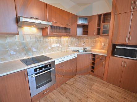 Pronájem bytu, 3+kk, 71 m²