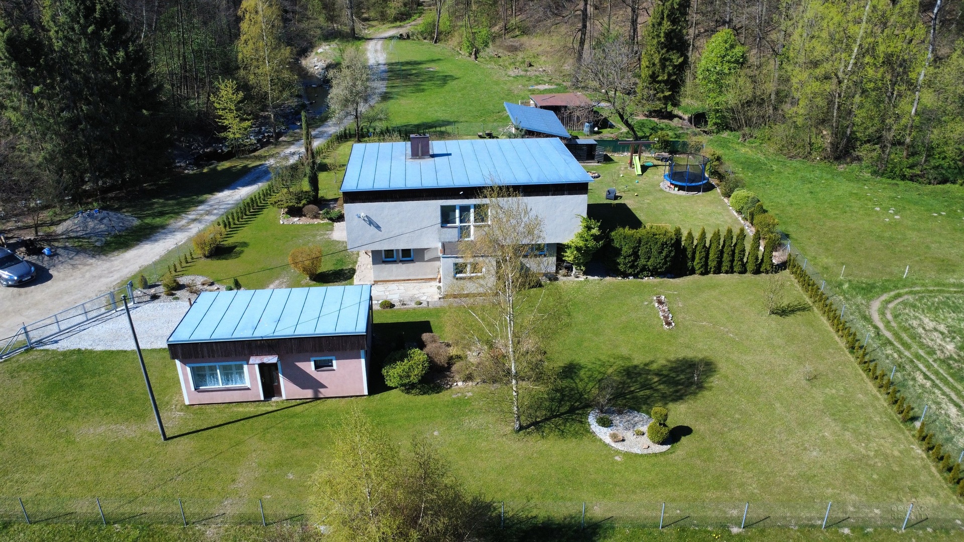 dji_fly_20260501_101900_421_1777623550883_photo_optimized