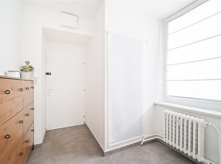 Pronájem bytu, 2+kk, 66 m²