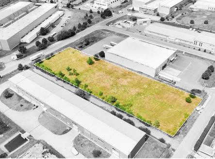 Prodej pozemku pro komerční výstavbu, 8 000 m²