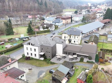 Prodej nájemního domu, 1 380 m²