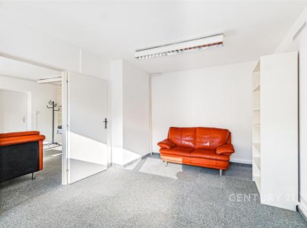 Pronájem kanceláře, 32 m²