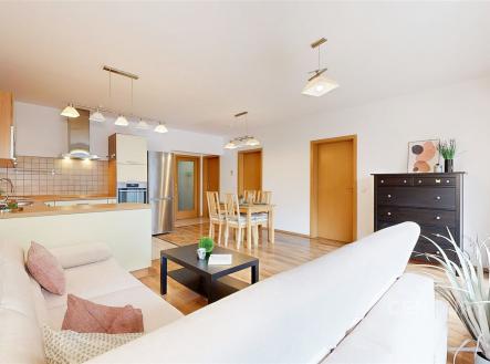 Pronájem bytu, 3+kk, 74 m²