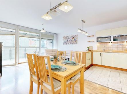 Pronájem bytu, 3+kk, 74 m²