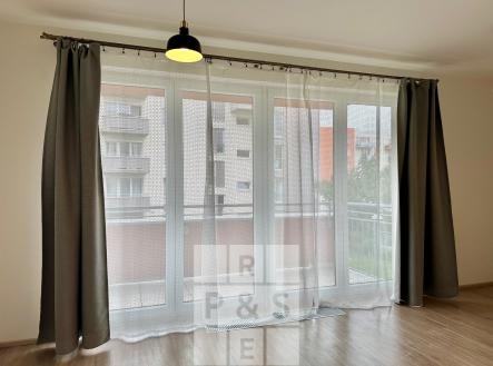 Pronájem bytu, 1+kk, 37 m²