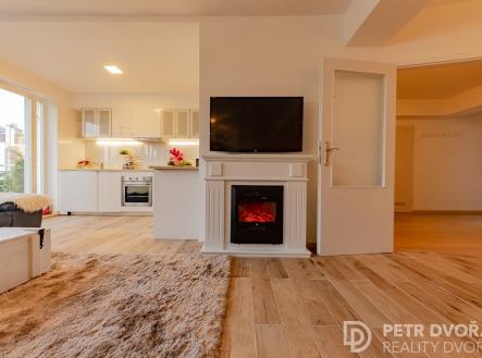 Pronájem bytu, 3+kk, 98 m²