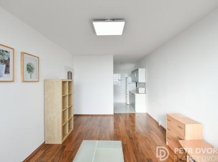 Pronájem bytu, 2+kk, 43 m²