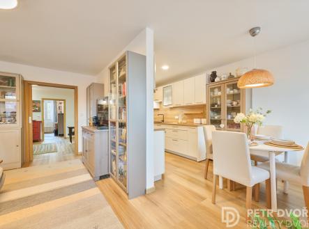 Prodej bytu, 5+1, 110 m²