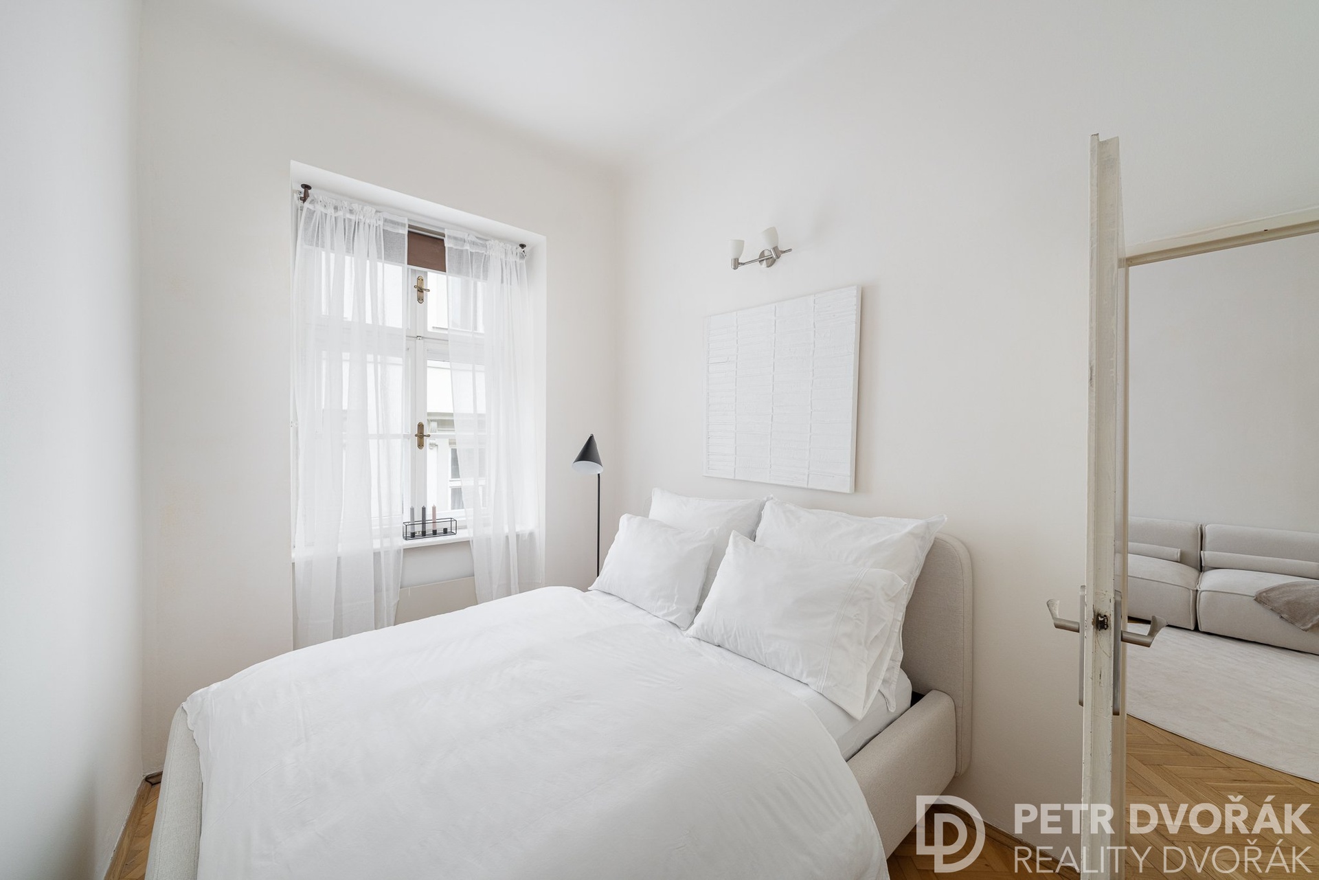 09762-Hastalska-JiriSebek-Www