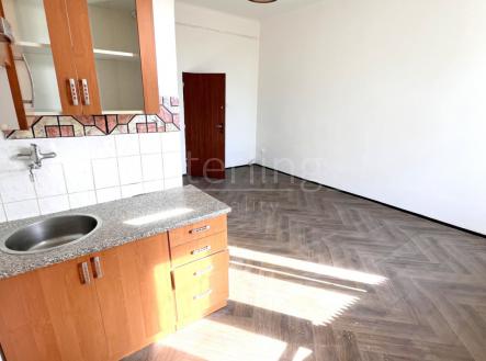 Pronájem bytu, 1+kk, 22 m² obrázek