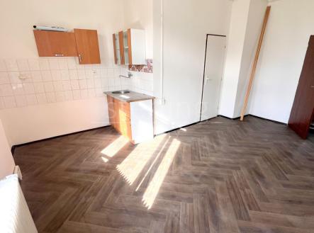 Pronájem bytu, 1+kk, 22 m²