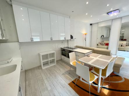 Pronájem bytu, 2+kk, 49 m²