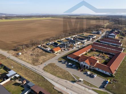 Prodej - pozemek pro bydlení, 1 560 m²