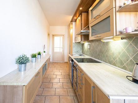 Pronájem bytu, 2+1, 56 m²