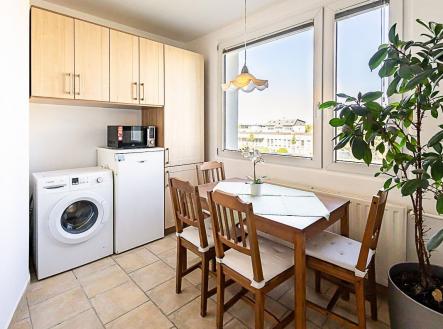 Pronájem bytu, 2+1, 56 m²