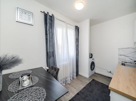 Prodej bytu, 2+1, 60 m²