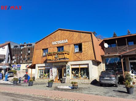 Pronájem bytu, 1+kk, 38 m²