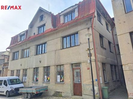 Pronájem skladovací prostor, 185 m²