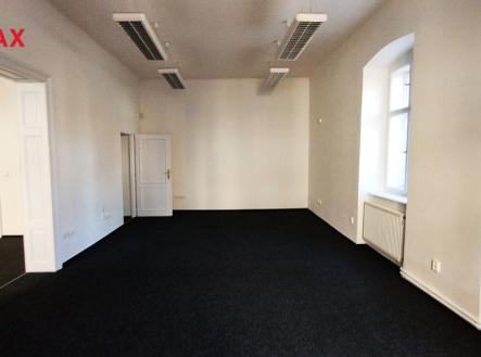 Pronájem kanceláře, 85 m²