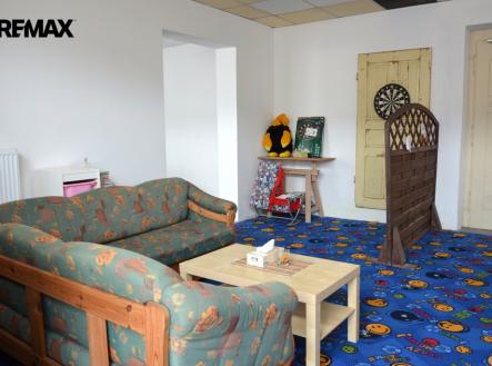 Pronájem obchodní prostor, 78 m²