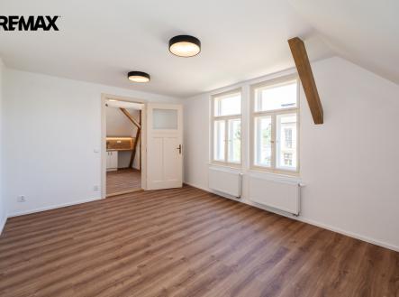 Pronájem bytu, 2+kk, 40 m²