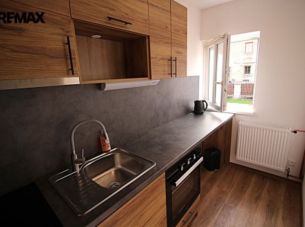 Pronájem bytu, 1+kk, 24 m²