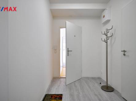 Pronájem bytu, 2+kk, 45 m²