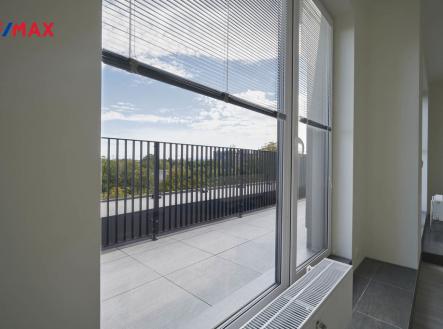 Pronájem bytu, 4+kk, 102 m²