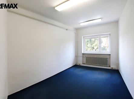 Pronájem kanceláře, 27 m²