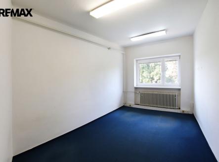 Pronájem kanceláře, 27 m²