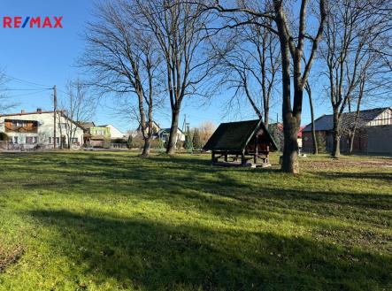 +420 604 191 744 I denisa.myslivcova@re-max.cz