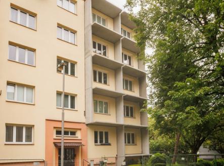 +420 777 096 350 / www.ondrejzalsky.cz / ondrej.zalsky@re-max.cz