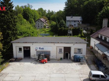 +420 604 191 744 I denisa.myslivcova@re-max.cz