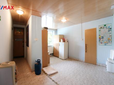 +420 604 191 744 I denisa.myslivcova@re-max.cz