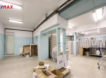 +420 604 191 744 I denisa.myslivcova@re-max.cz