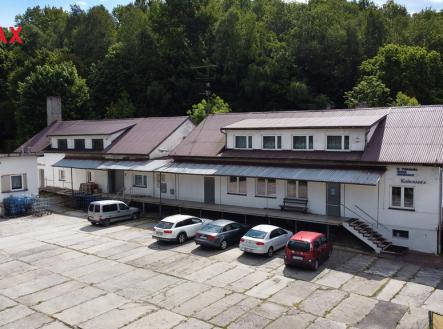 Lucie Krechterová I +420 721 415 122 I lucie.krechterova@remax.czmyslivcova@re-max.cz