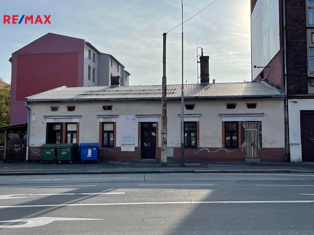 Českobratrská⎟Petr Sonnenschein⎟+420 778 750 999⎟RE/MAX Centrum