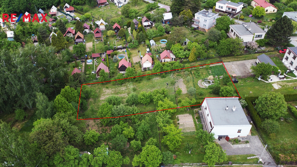 +420 776 335 999, ladislav.urbancik@re-max.cz