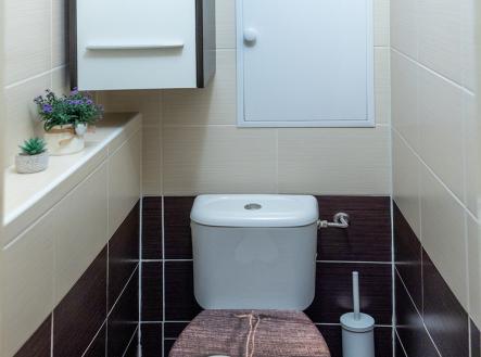 +420 721 415 122  lucie.krechterova@re-max.cz